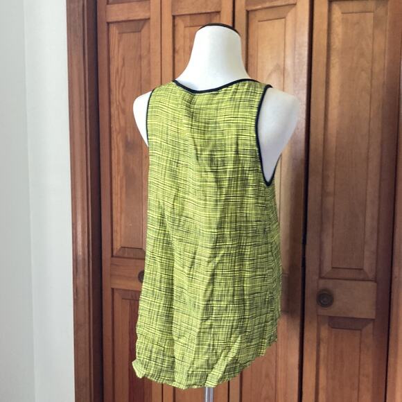 French Connection Yellow & Black Pullover Top, Size 6 - Picture 3 of 9